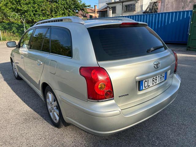 TOYOTA Avensis 2.0 D-4D 16V SW senza nessun lavoro da fare