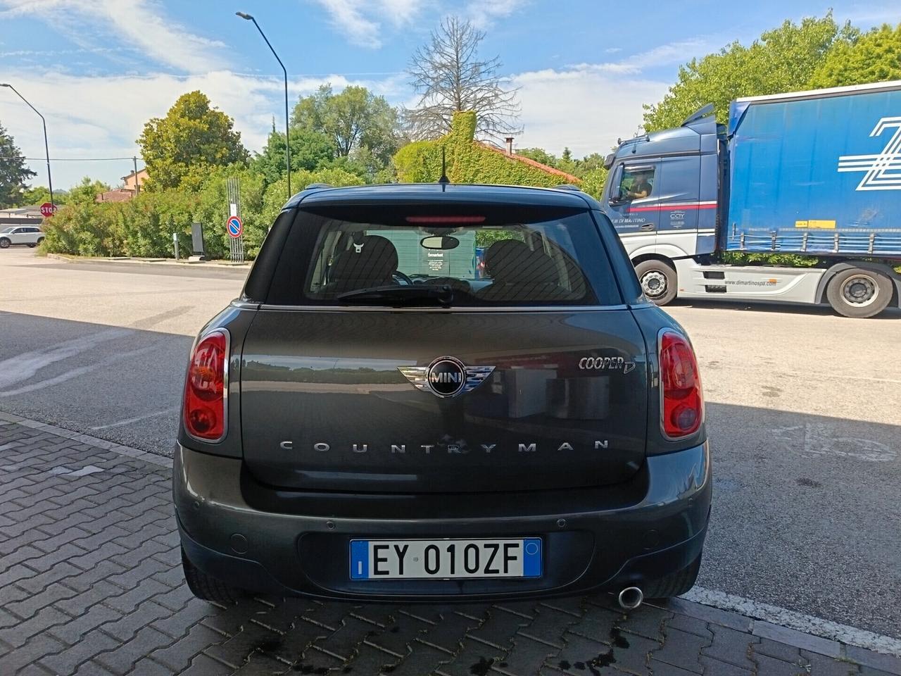 Mini 1.6 Cooper D Countryman ok neo patente