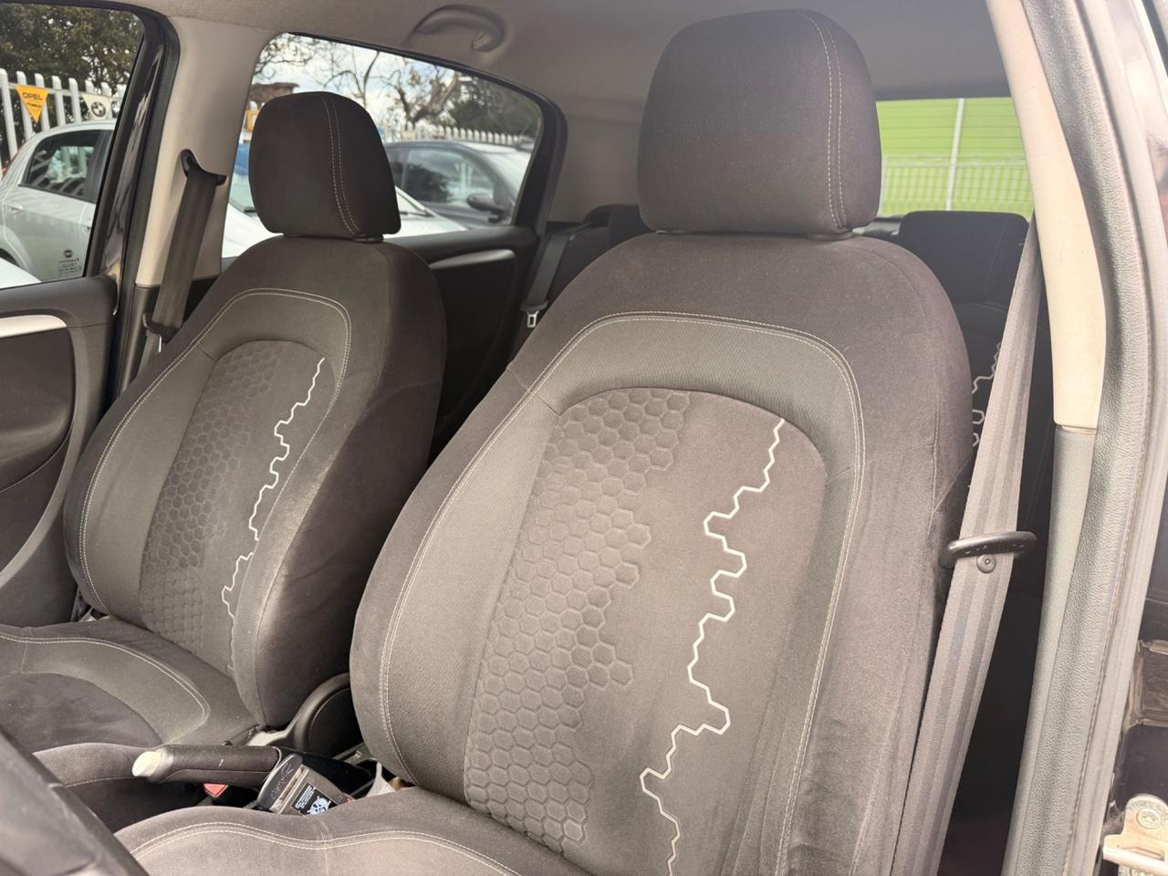 Fiat Punto 1.3 MJT 75 CV 5 porte Lounge 08/2014