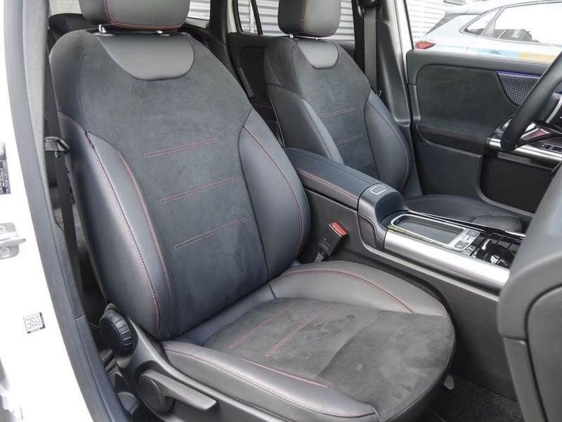 Mercedes-Benz GLA GLA 200 d Automatic AMG Line Premium NAVI FULL LED CAMERA