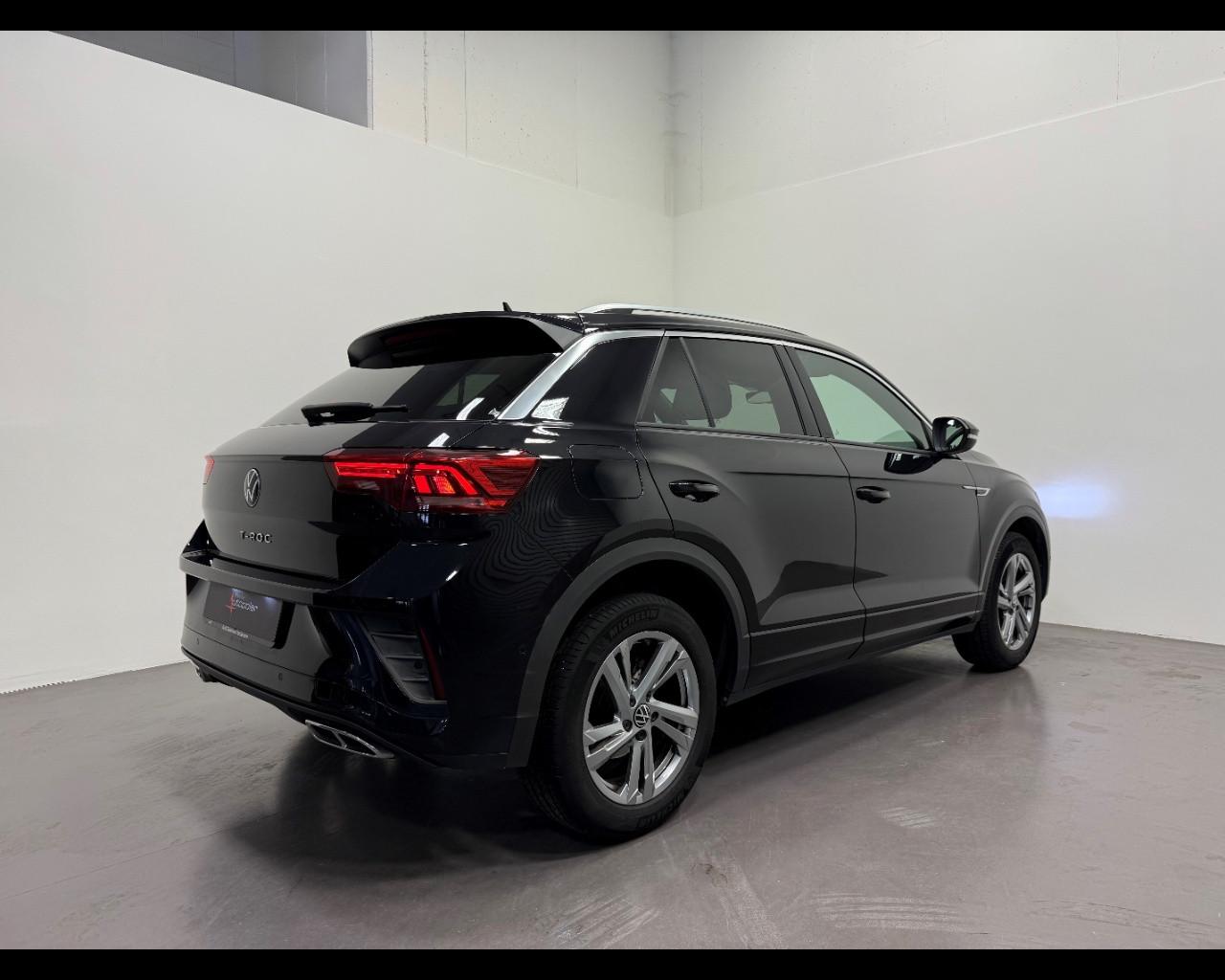 VOLKSWAGEN T-ROC 1.5 TSI DSG R-LINE