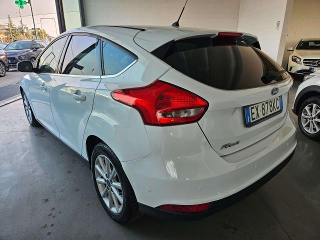 Ford Focus Focus IV 2015 5p 1.5 tdci Plus s