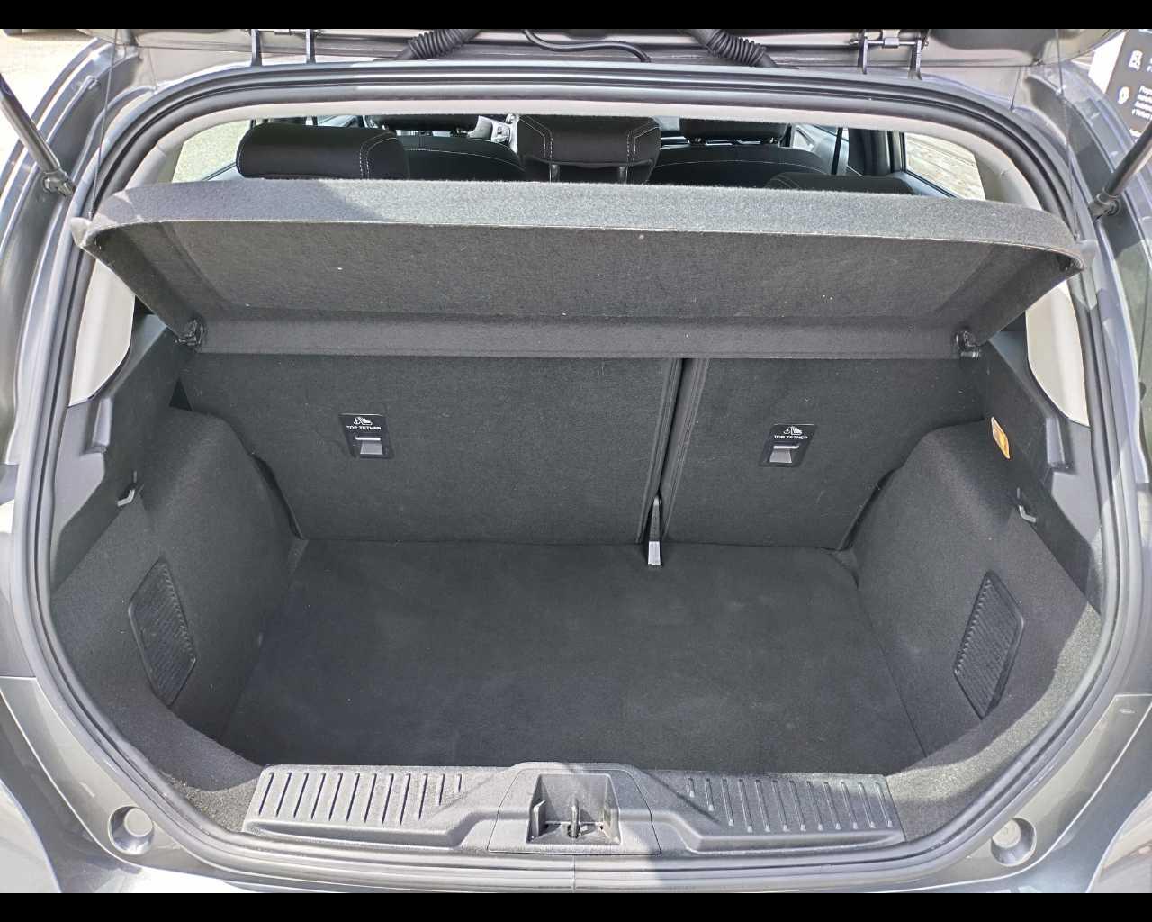 FORD Fiesta 1.1 Titanium