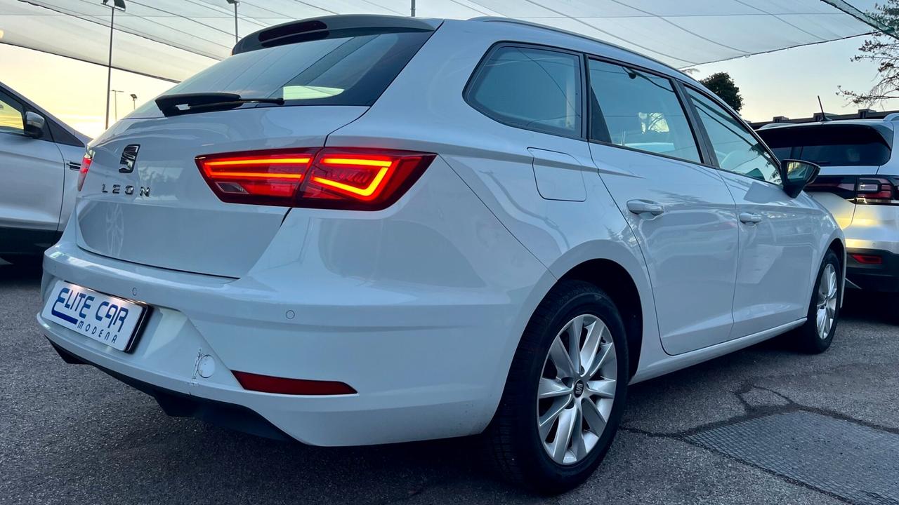 SEAT Leon 1.6 tdi Business 115cv dsg "FULL LED/ NAVI/ PDC/ BLUETOOTH"