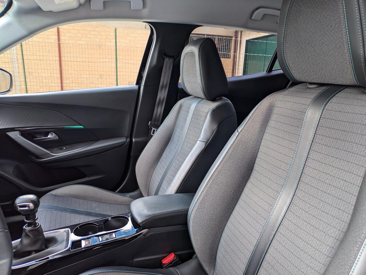 Peugeot 2008 BlueHDi 110 S&S Allure