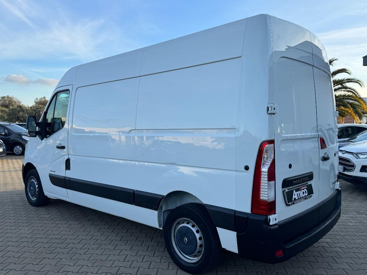 RENAULT Master 2.3 DCI FURGONE MEDIO