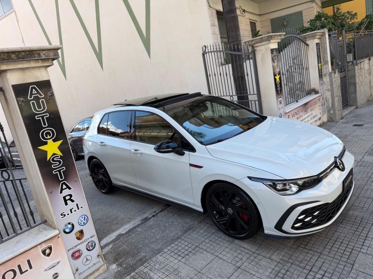 Volkswagen Golf 8 GTI 2.0 TSI 245CV
