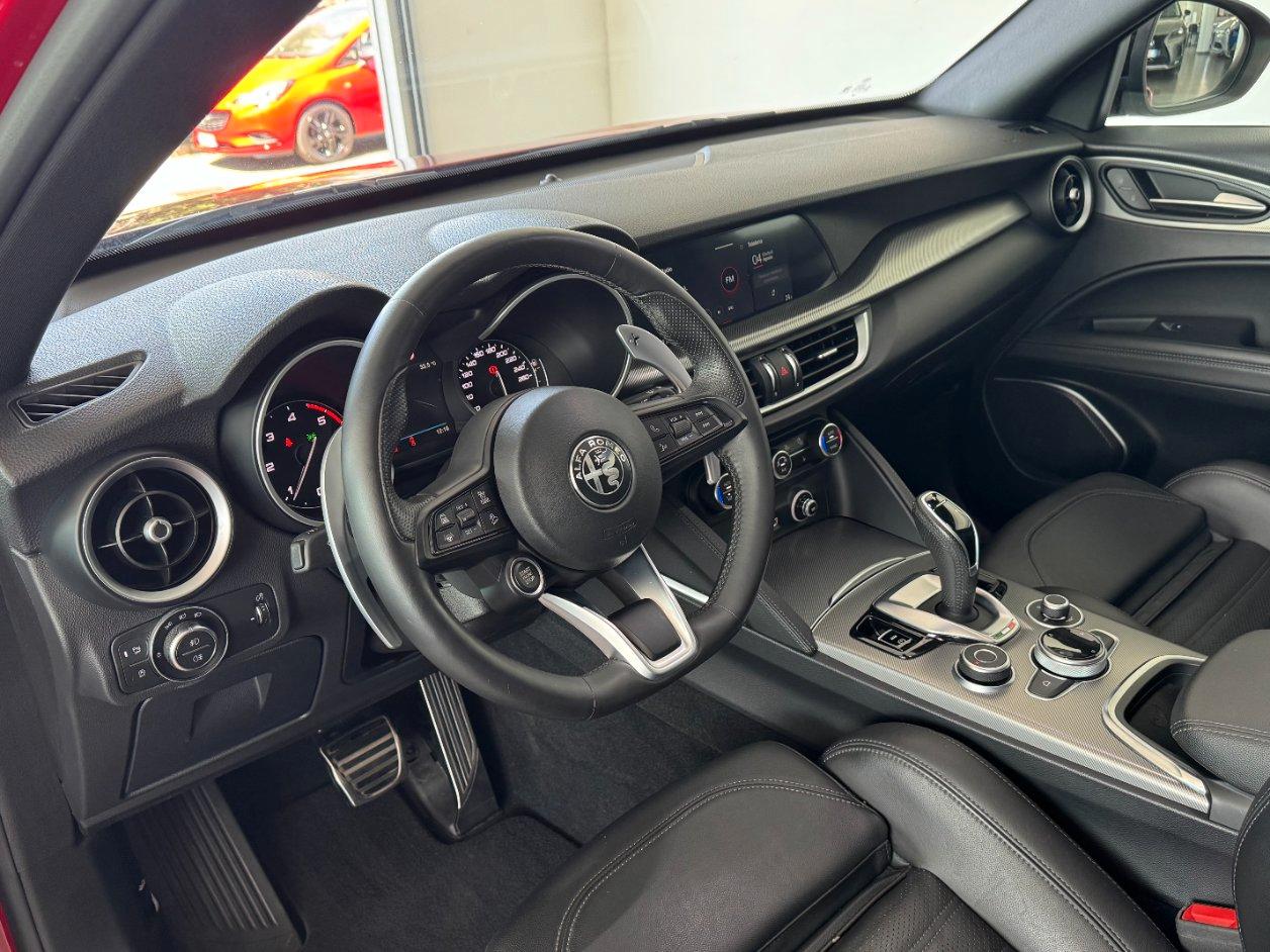 Alfa Romeo Stelvio 2.2 t Veloce Q4 210cv auto TETTO APRIBILE