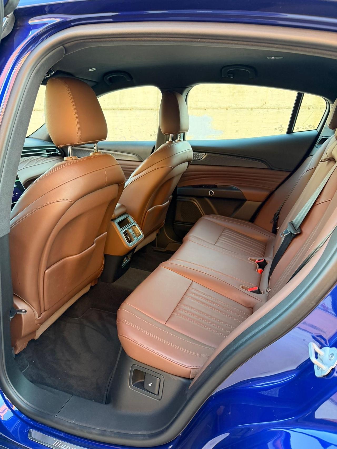 Maserati Grecale MHEV 300 CV AWD GT