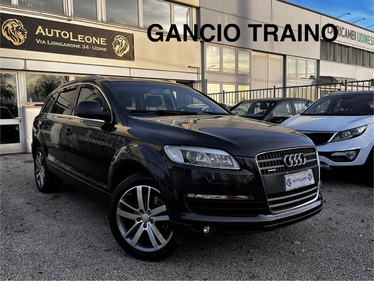 Audi Q7 3.0 V6 TDI GANCIO TRAINO quattro tiptronic