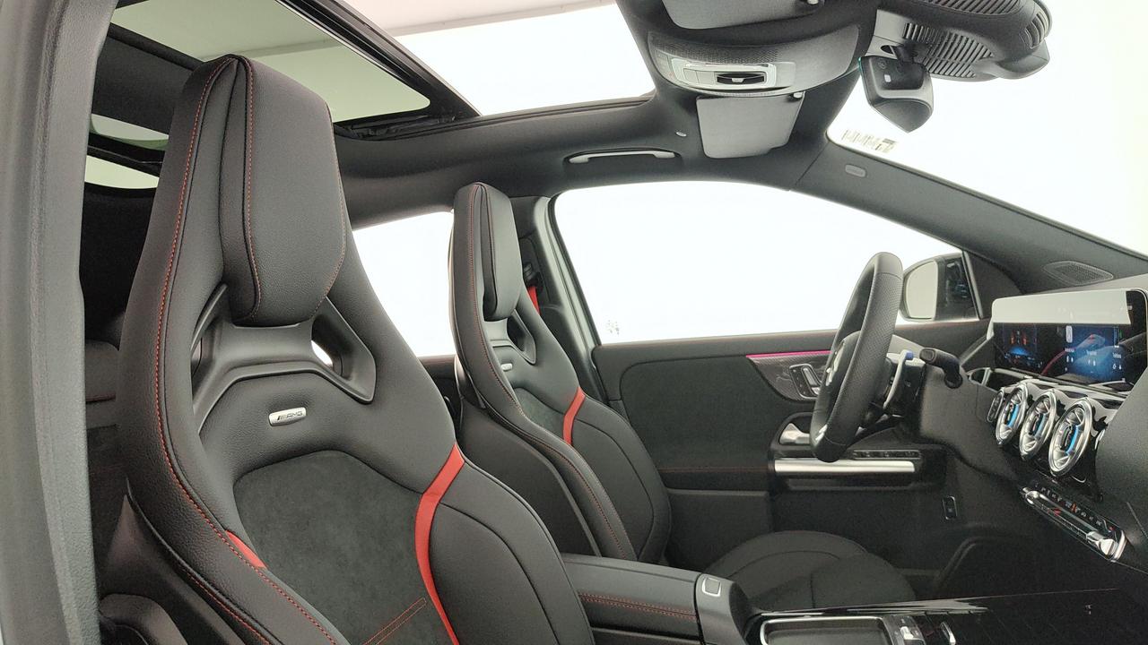 Mercedes-Benz Mercedes-AMG GLA 35 4MATIC