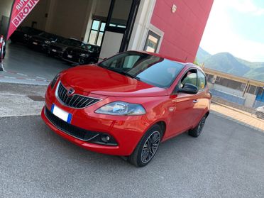 Lancia Ypsilon 1.0 FireFly 5 porte S&S Hybrid Ecochic Gold