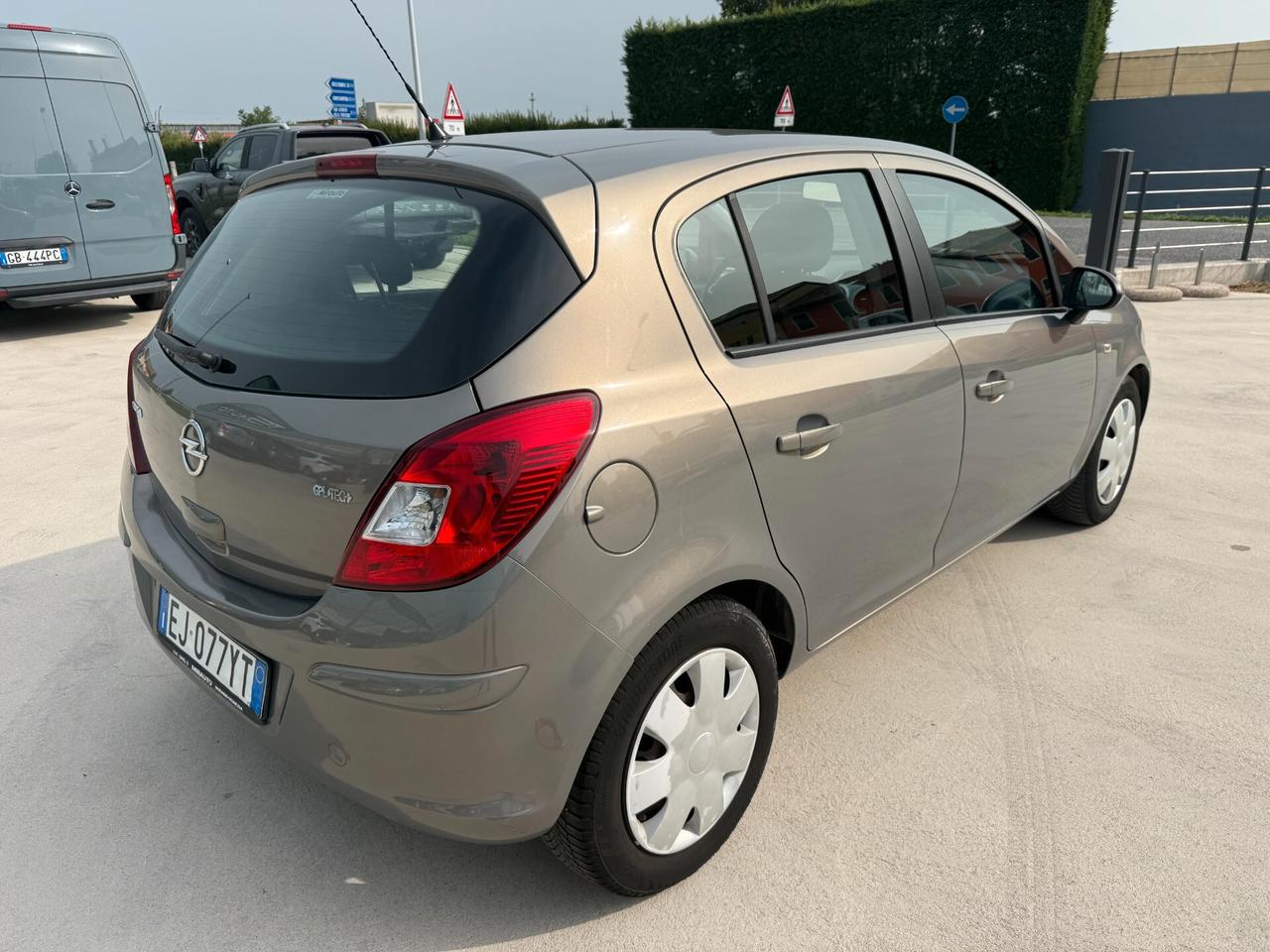 Opel Corsa 1.2 85CV 5 porte GPL-TECH Club