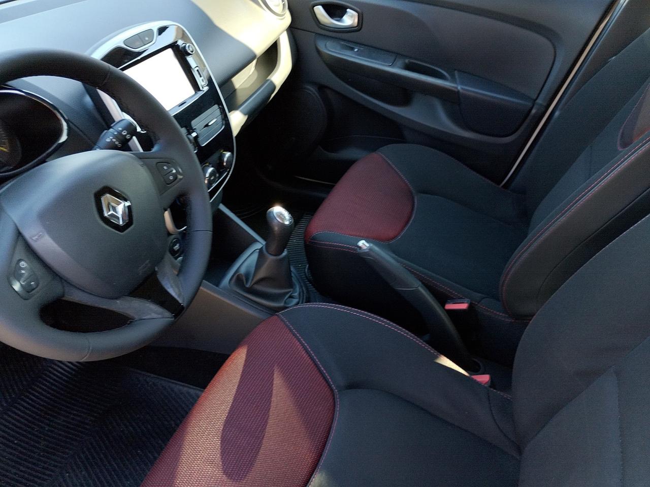 Renault Clio 5 Porte Clio 5p 1.2 Live Gpl 75cv