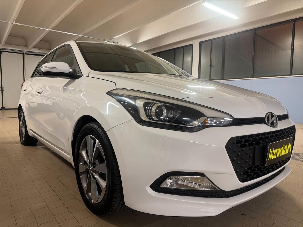 Hyundai i20 II 5p 1.2 Login GPL