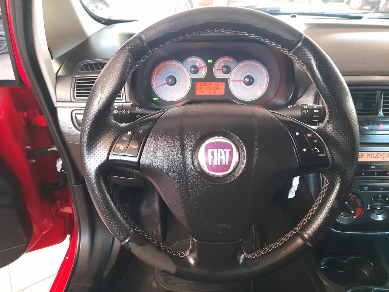 Fiat Grande Punto 1.4 Starjet 16V 3 porte Emotion