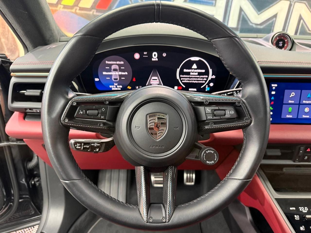 Porsche Macan EV Turbo (595)