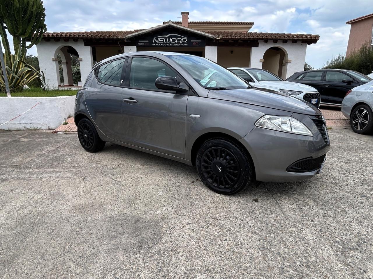 Lancia Ypsilon 1.3 MJT 16V 95 CV 5 porte S&S Elefantino