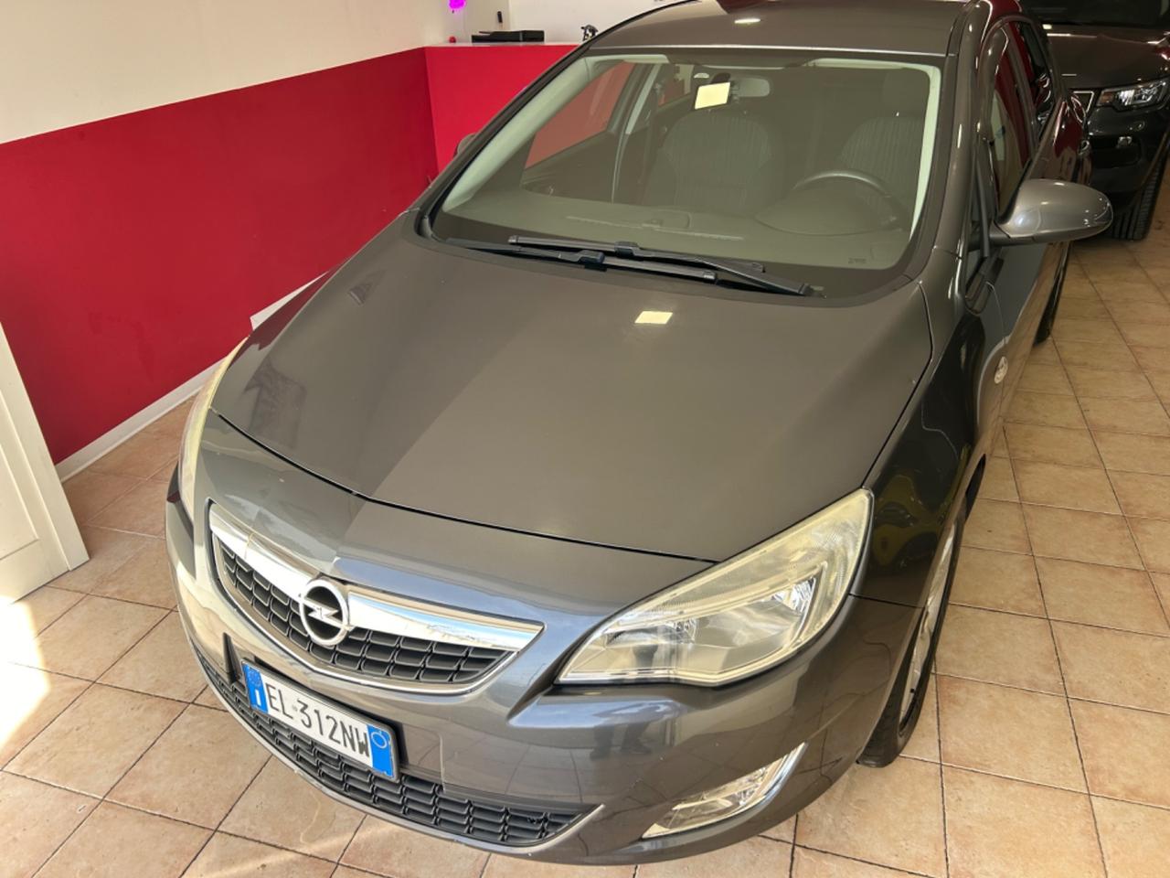 Opel Astra 1.7 CDTI 110CV 5 porte Elective