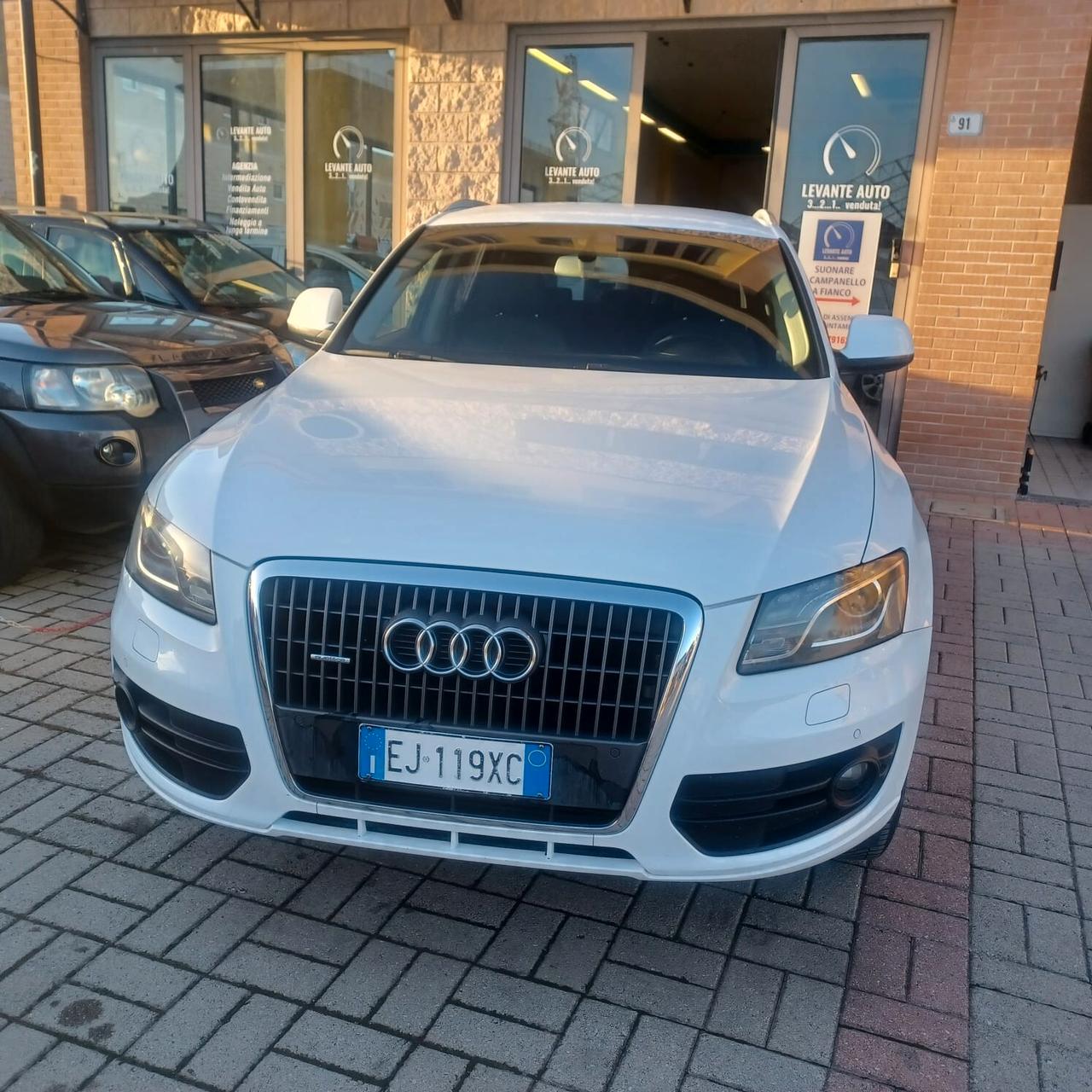 PERFETTA AUDI Q5 2.0 TDI 4X4 EURO 5