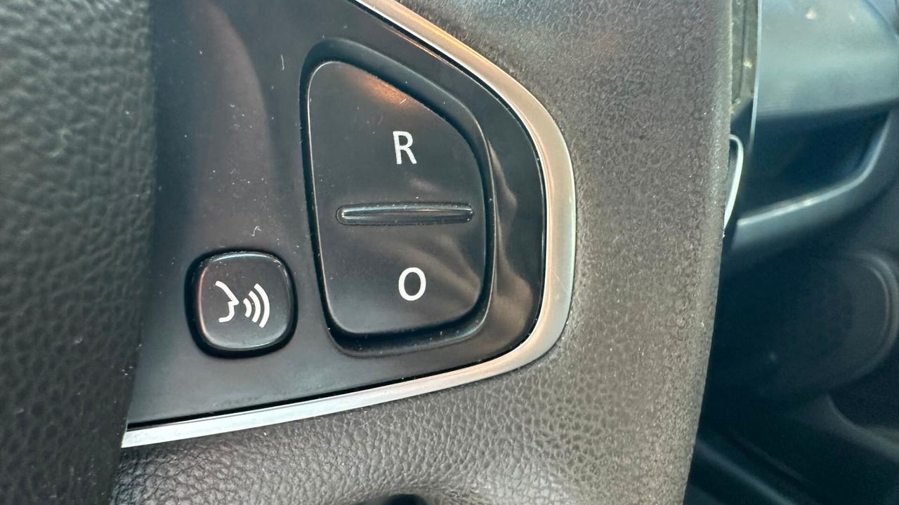 Renault Clio VAN dCi 8V 75CV Start&Stop 5P 2018 LEGGI TESTO