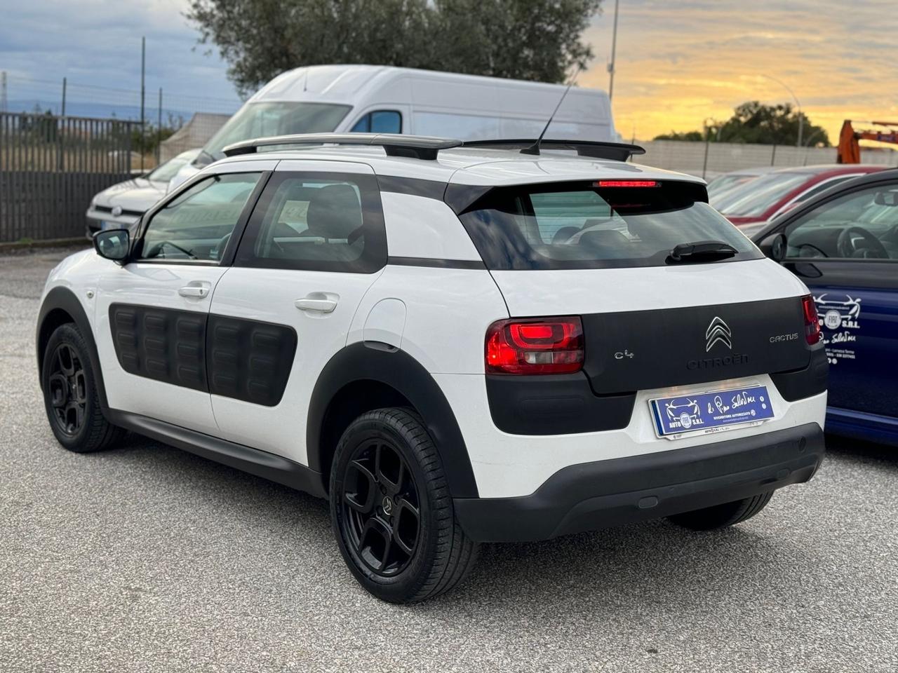 Citroen C4 Cactus PureTech 82 Shine Edition