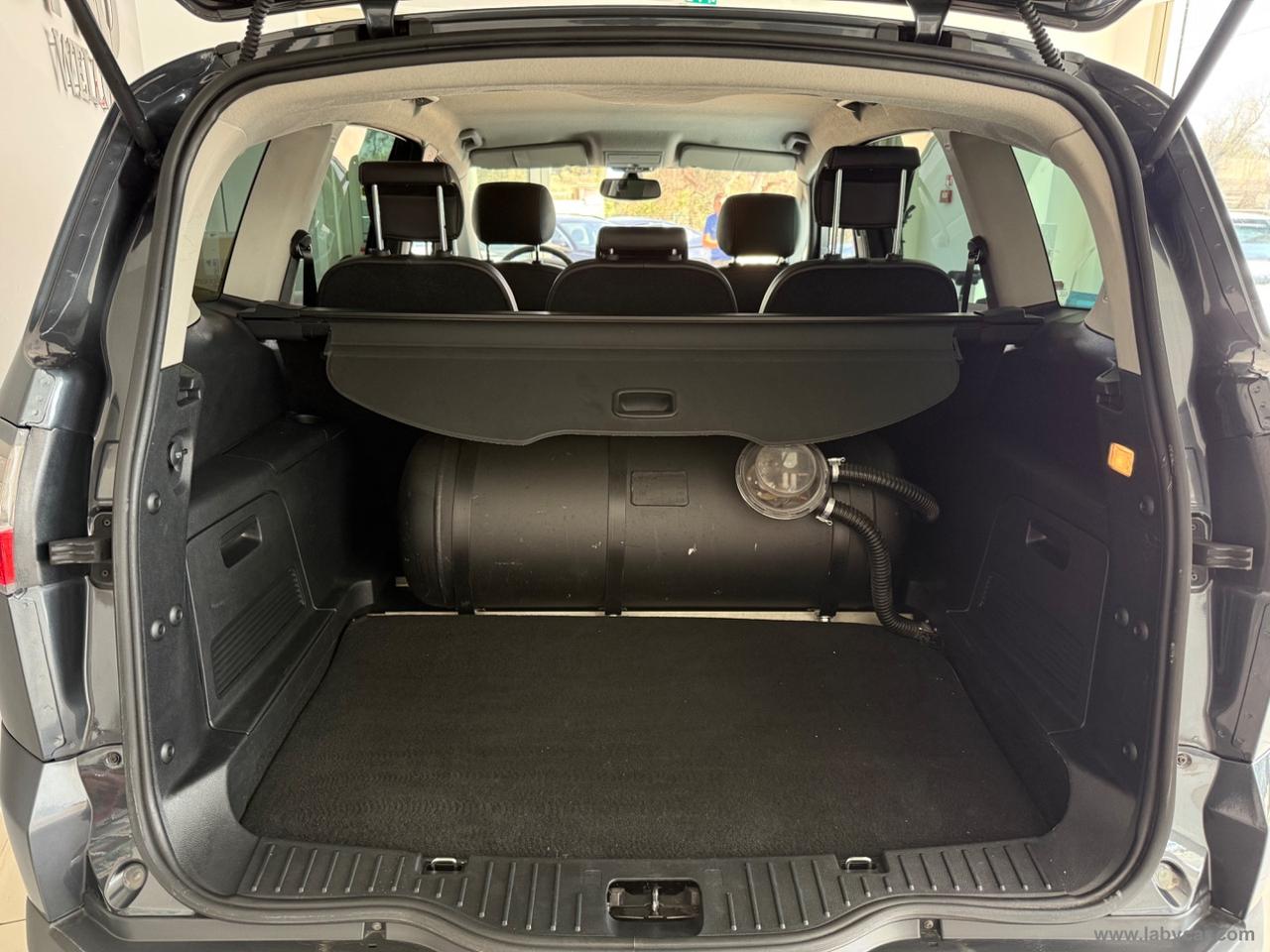 FORD S-Max 2.0 145 CV Titanium