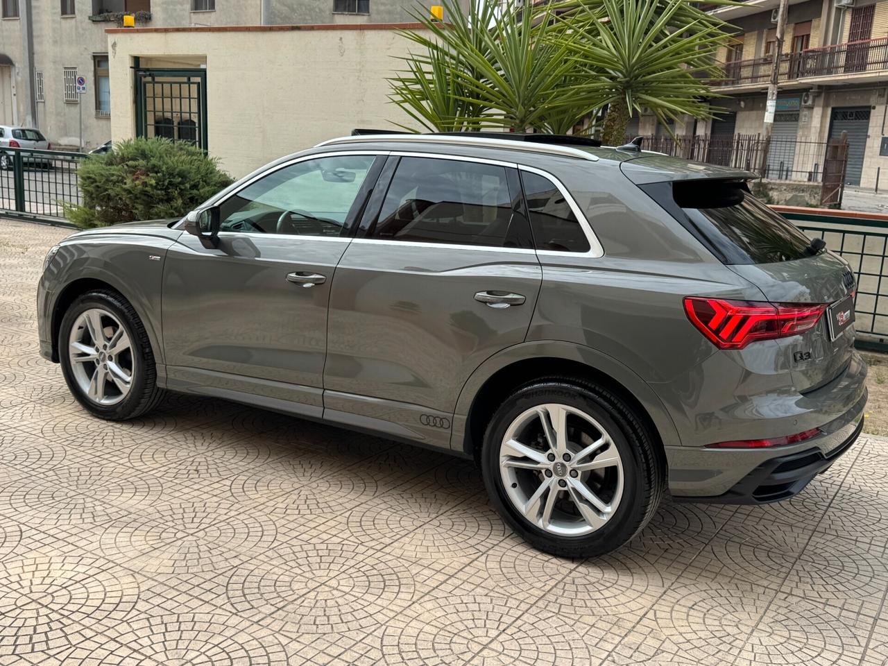 AUDI Q3 35 TDI S LINE S-TRONIC TETTO/MATRIX/PELLE/LED MULTICOLOR