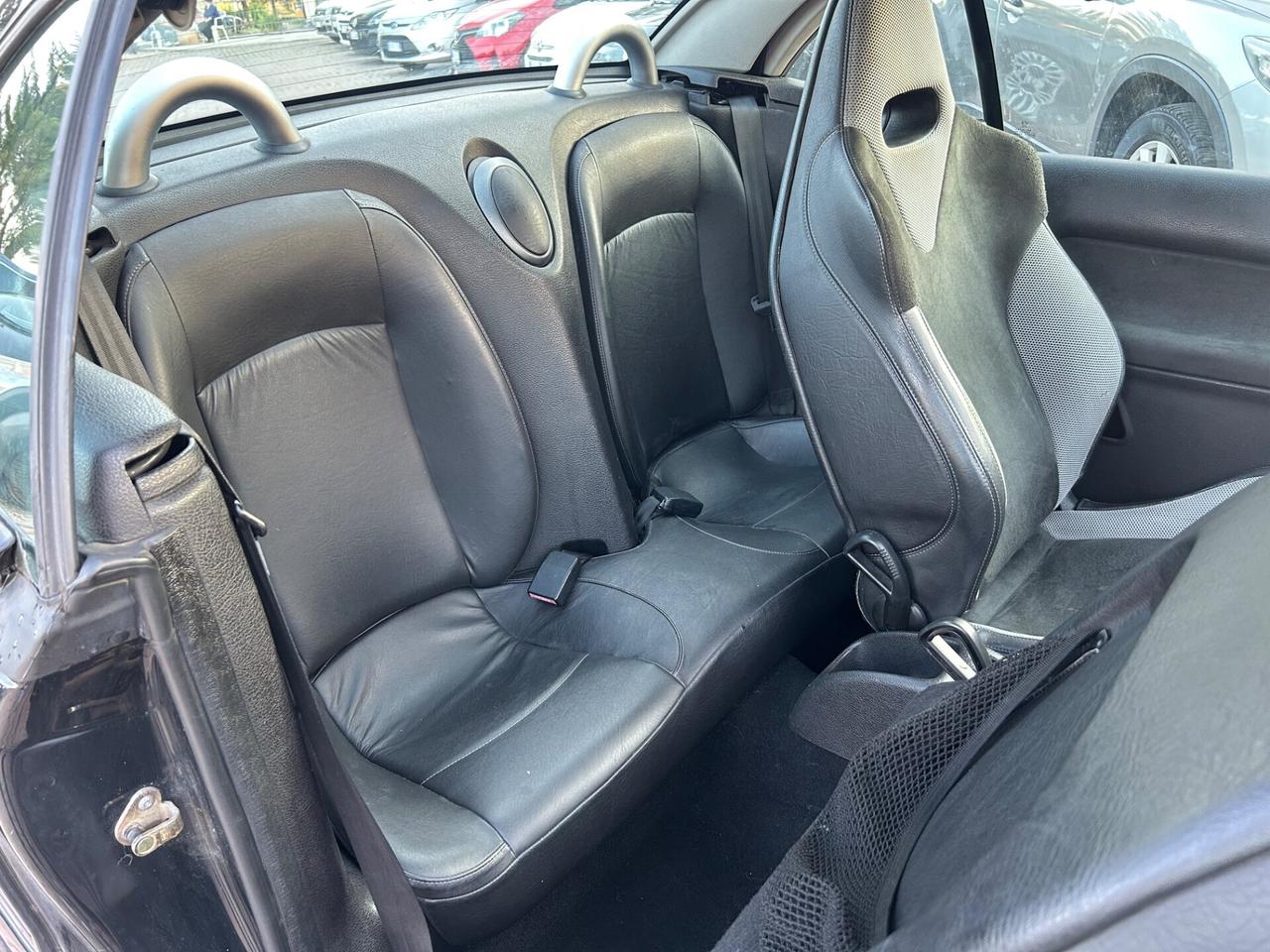 Peugeot 206 1.6 16V CC RC Line