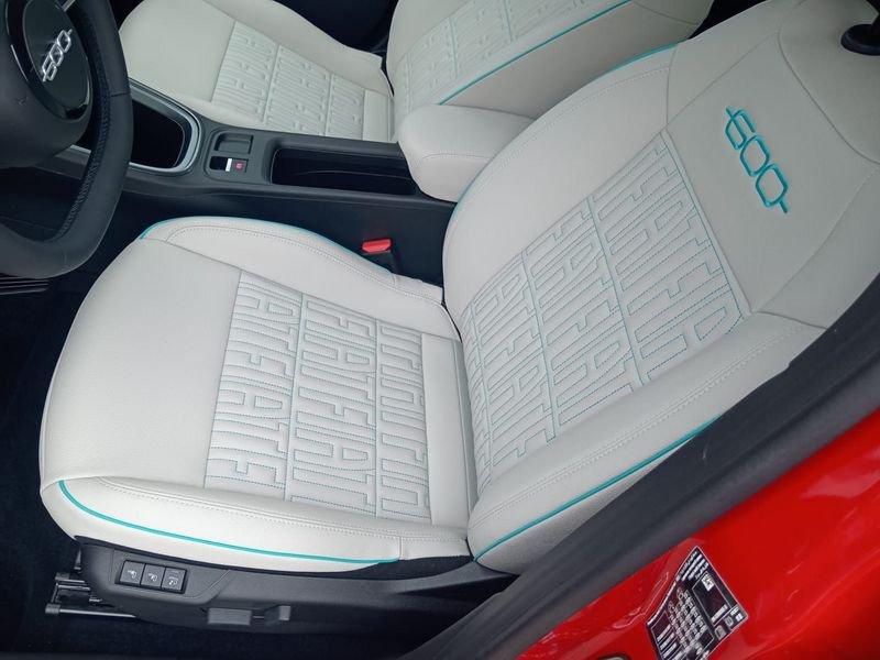 FIAT 600 1.2 Hybrid 110cv La Prima