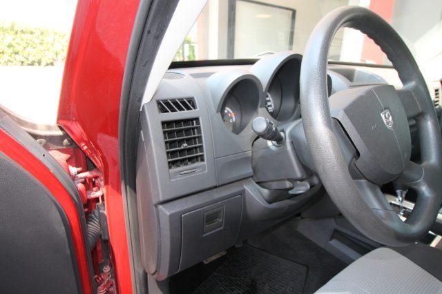DODGE Nitro 2.8 CRD DPF 4WD GANCIOTRAINO