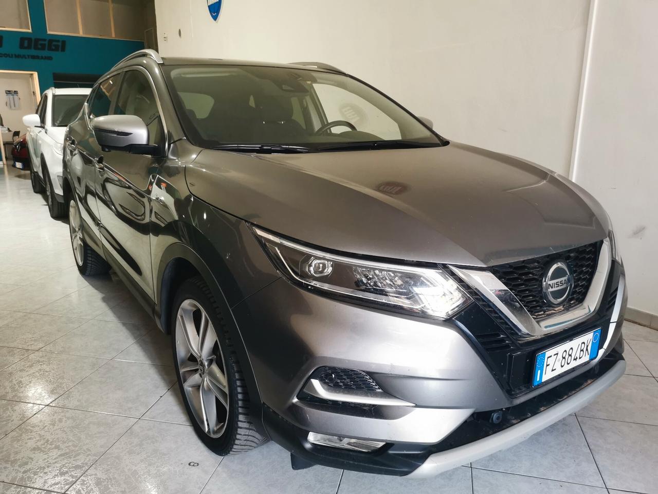 Nissan Qashqai 1.5 dCi 115 CV TEKNA TETTO NAVI CAMERA FULL