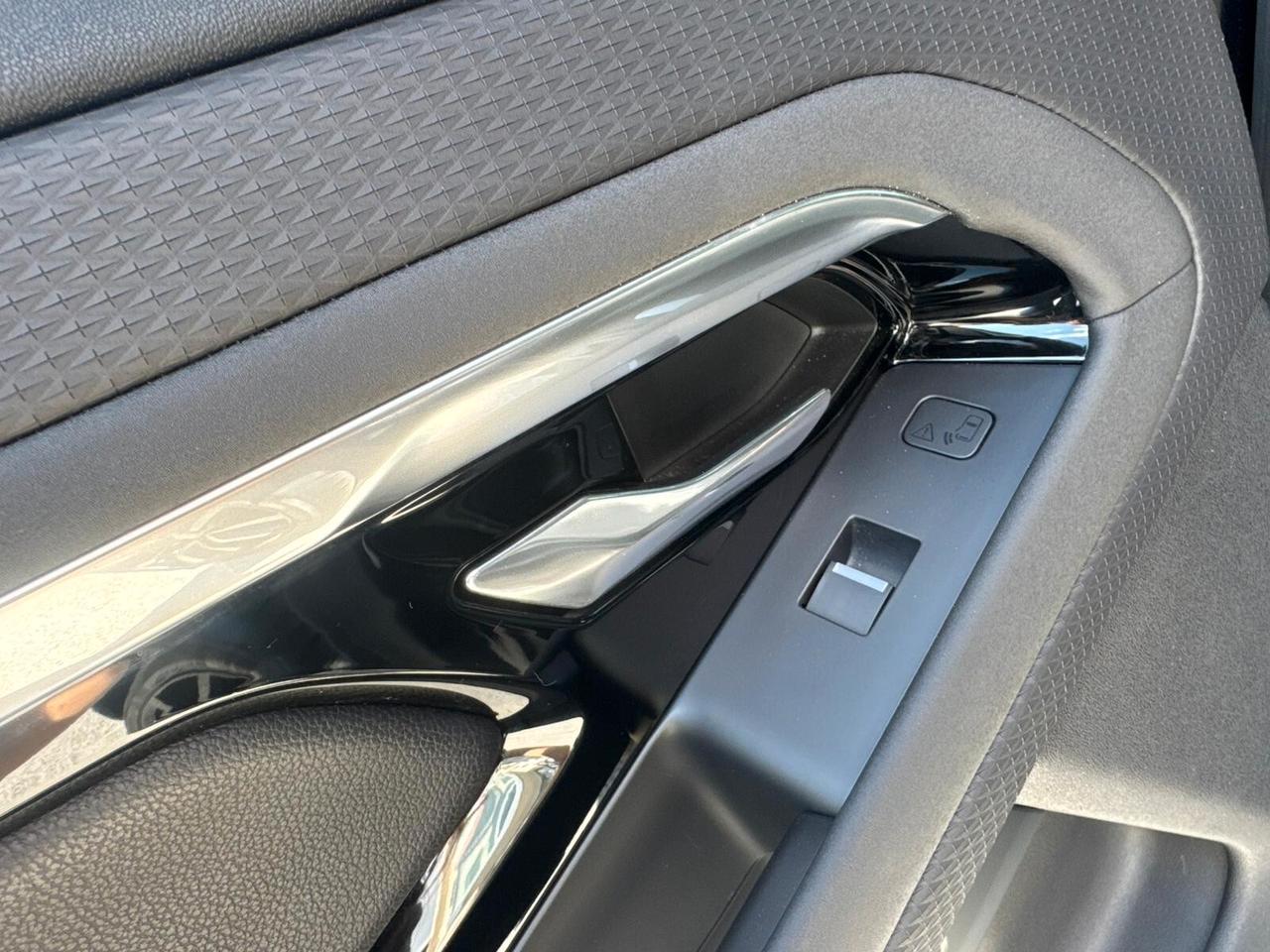 Land Rover Range Evoque 2.0D 150CV AWD Aut R-Dynamic HSE GARANZIA