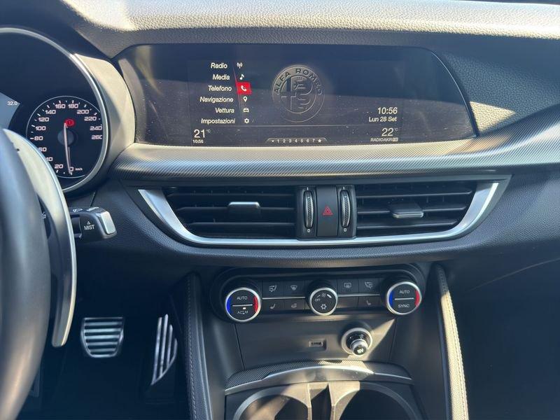 Alfa Romeo Stelvio 2.2 Turbo Diesel 210CV AT8 Q4 Super