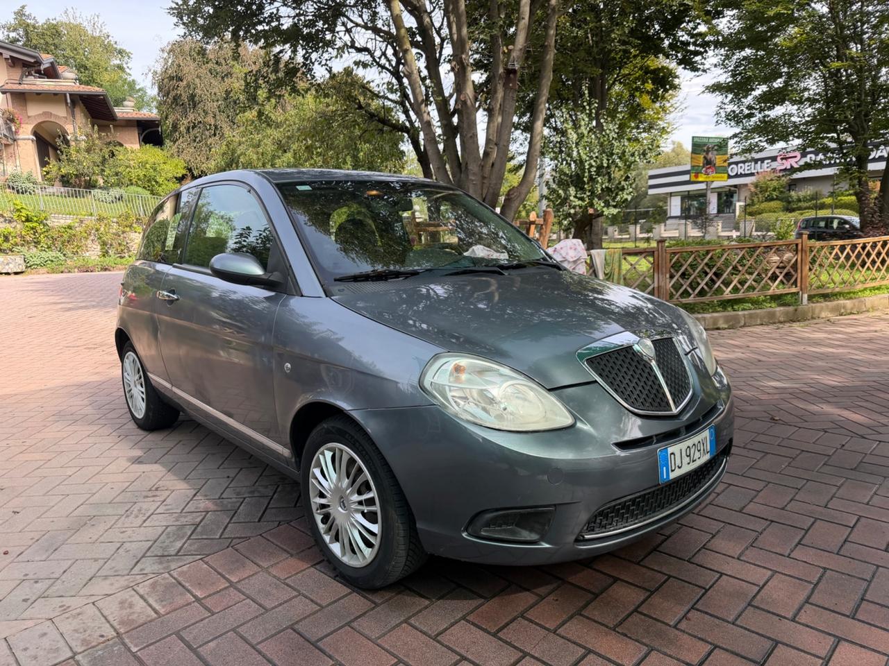 Lancia Ypsilon 1.2 Argento*Neopatentati*