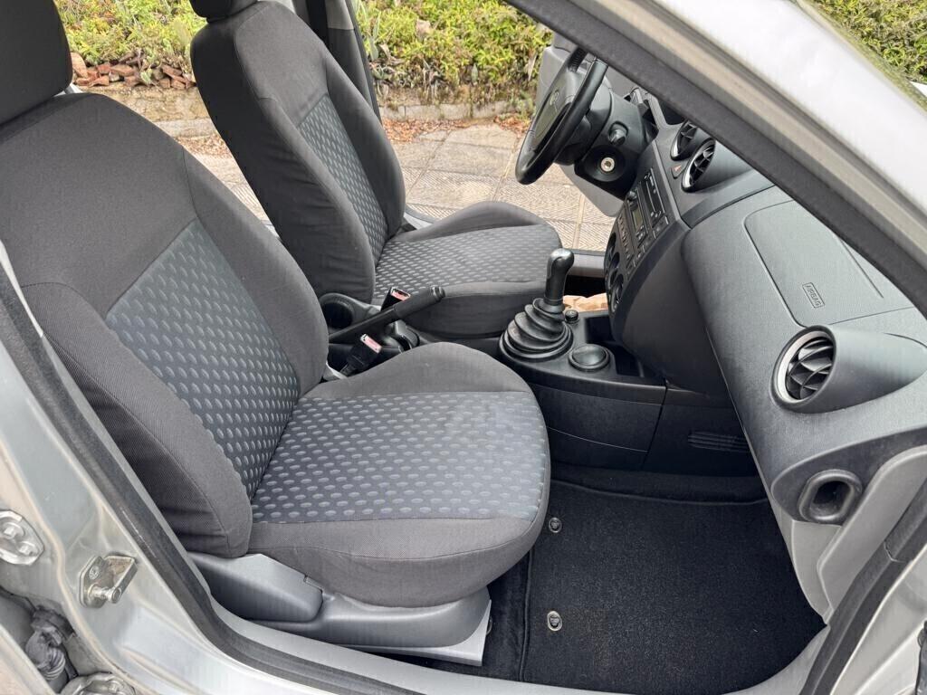 Ford Fiesta 1.4 b.OK NEOPATENT.GARANZIA 12 MESI