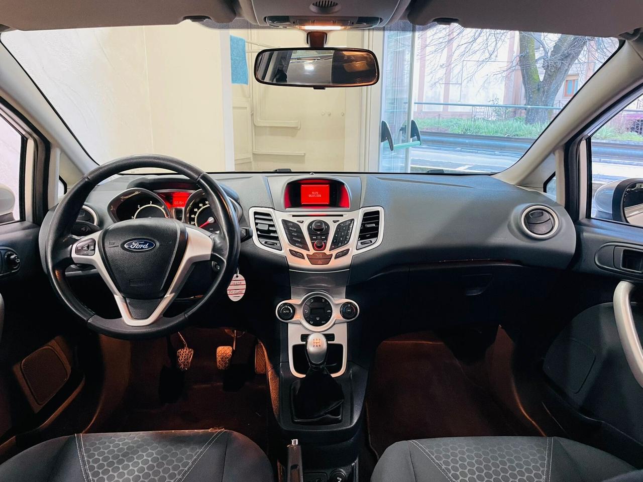 Ford Fiesta 1.4 TDCi 5p. Titanium