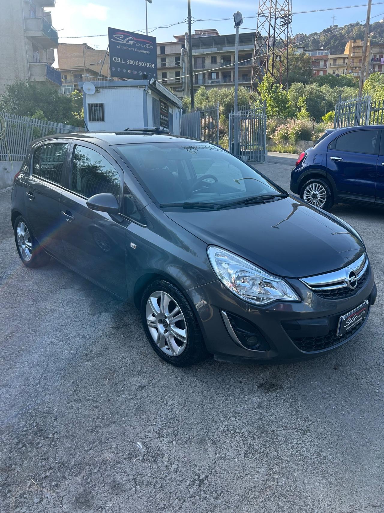 Opel Corsa 1.2 85CV 5 porte GPL-TECH Edition