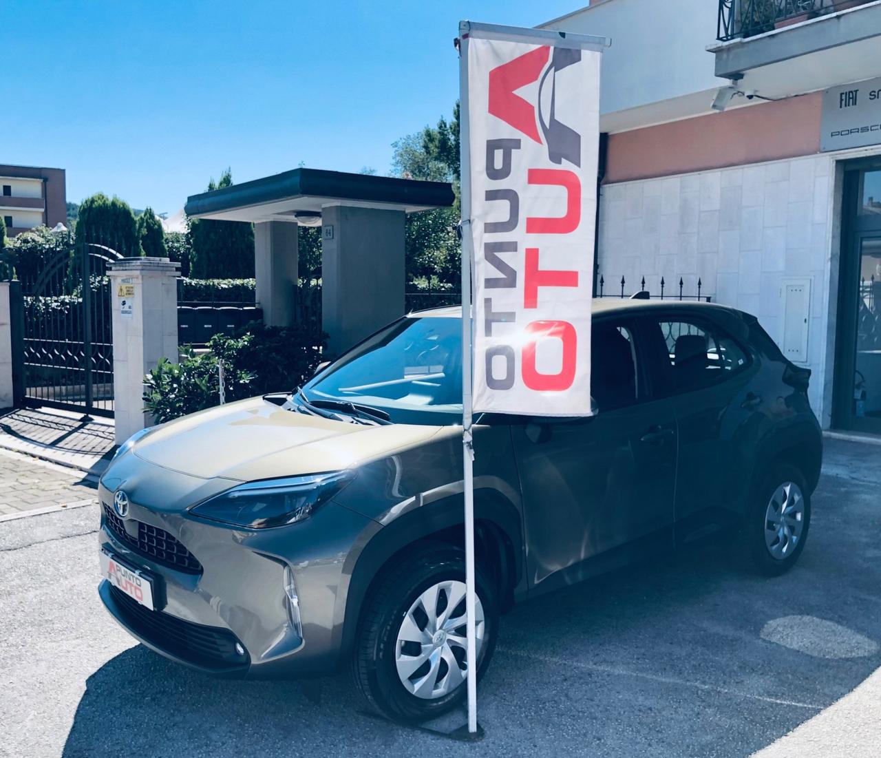 Toyota Yaris Cross 1.5 Hybrid 5p. carplay -telecamera