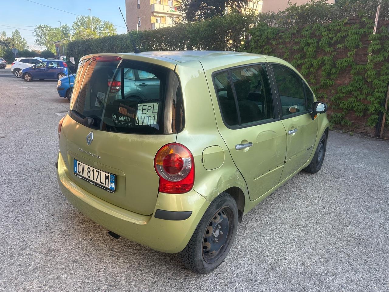 Renault Modus 1.2 16V Luxe Privilège