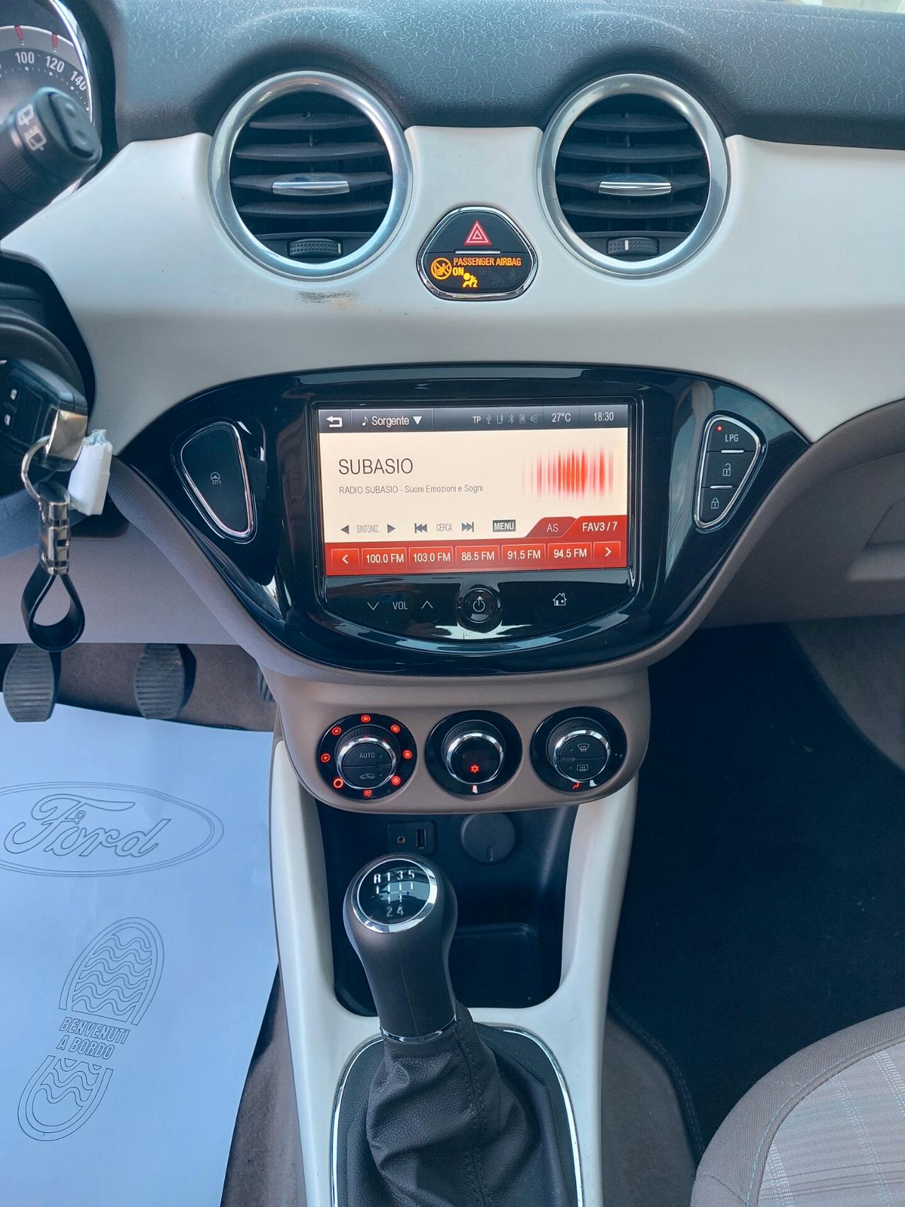 Opel Adam 1.4 87 CV GPL Tech Slam