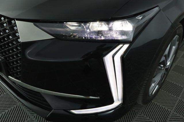 DS AUTOMOBILES DS 4 004379 PureTech 130 aut. Cross Trocadero