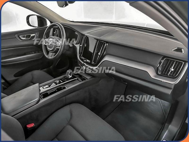 Volvo XC60 XC60 2.0 b4 Momentum Pro auto