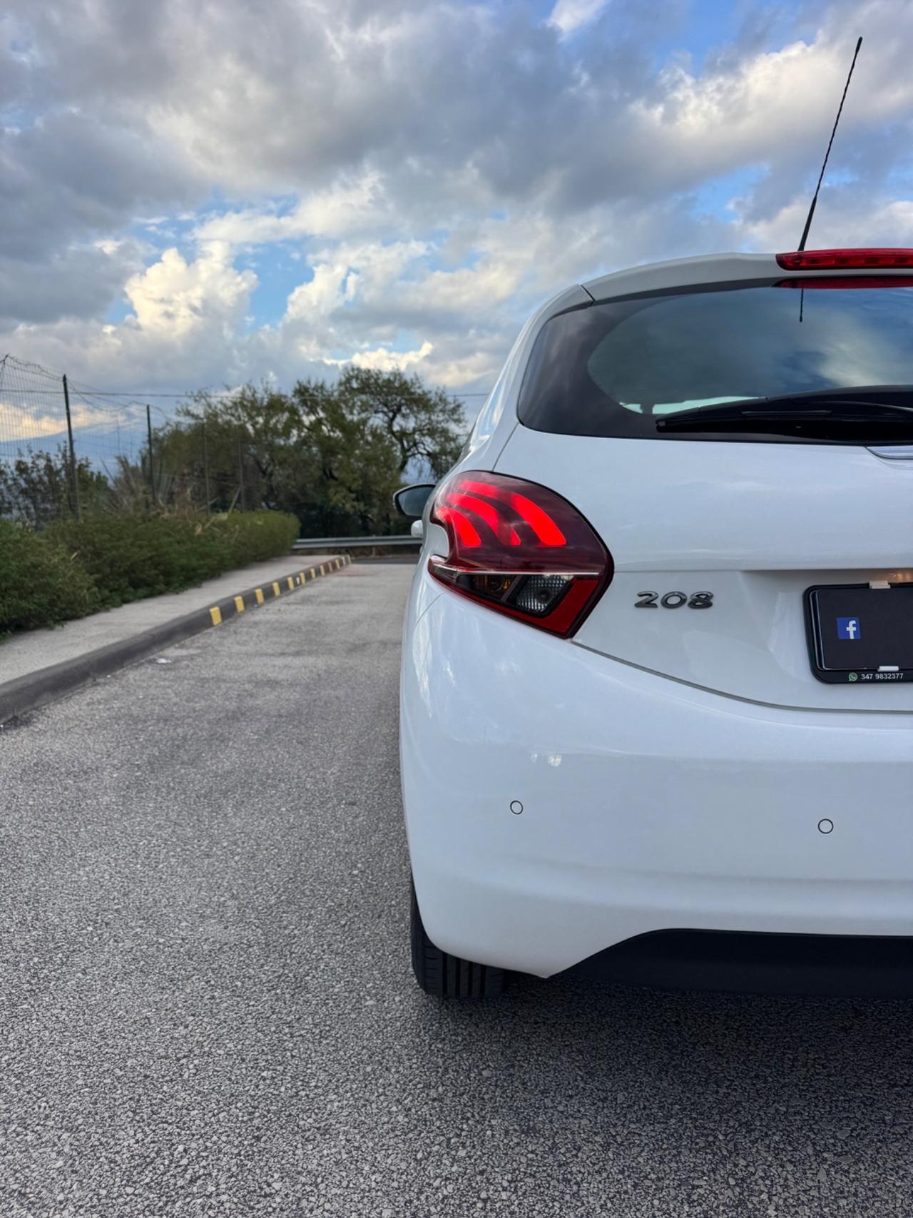 Peugeot 208 1.6 hdi SOLO 73.000 CHILOMETRI