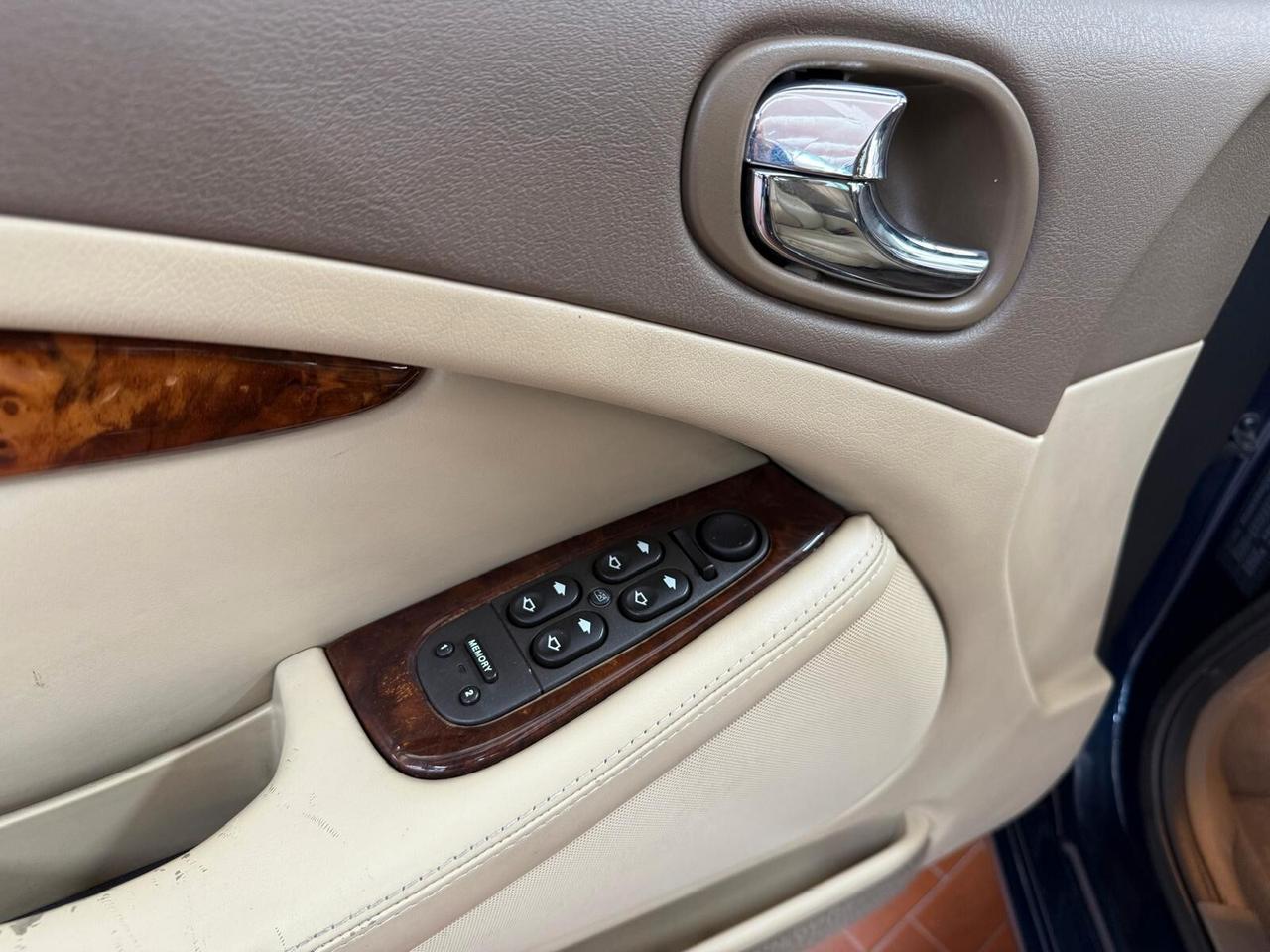 Jaguar S-Type 2.7 diesel V6 Executive Luxury