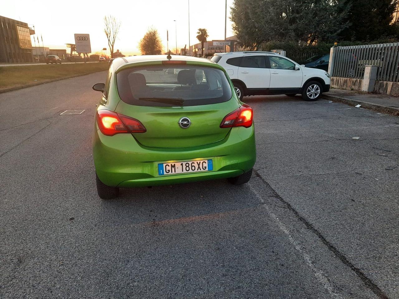 Opel Corsa 1.2 5 porte n-Joy