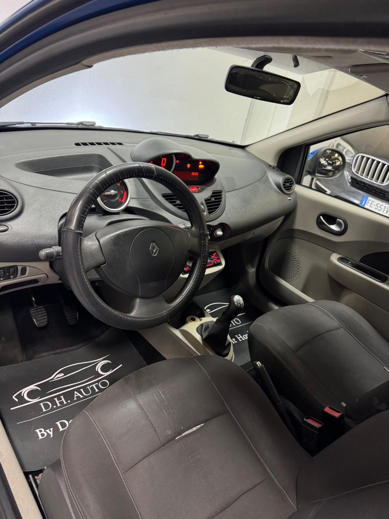 Renault Twingo 1.5 dCi 65CV Initiale