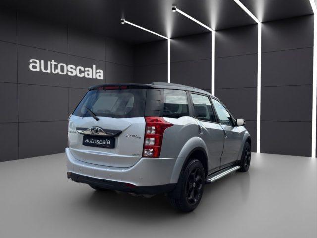 MAHINDRA XUV500 2.2 16V FWD W10