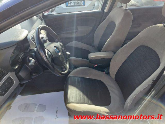 FIAT Grande Punto 1.2 5 porte Dynamic NEOPATENTATI