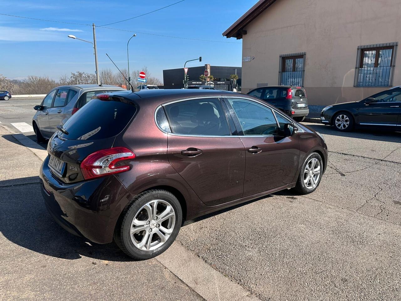 Peugeot 208 1.6 VTi 120 CV 5 porte Allure